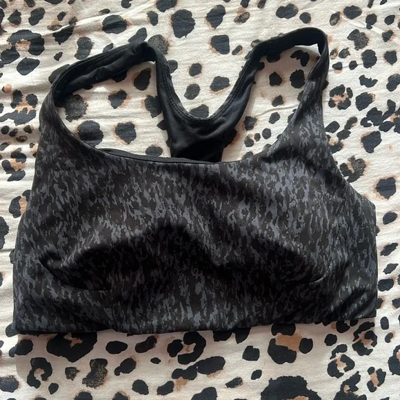 Lululemon Wunder Train Bra size 10 - Picture 2 of 11